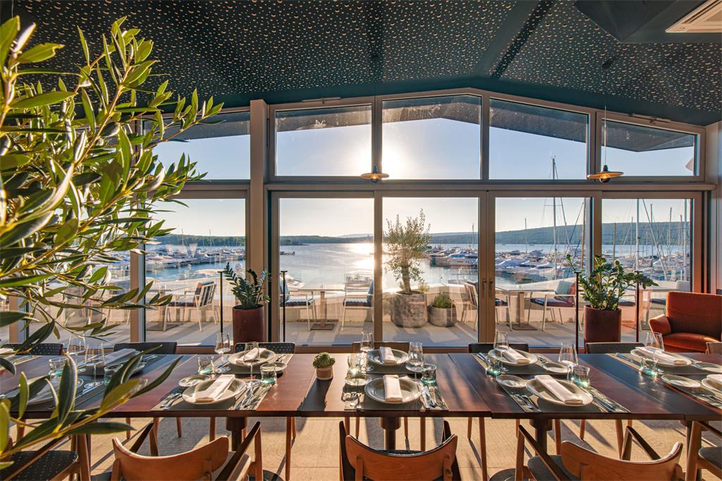 New Marina restaurant 